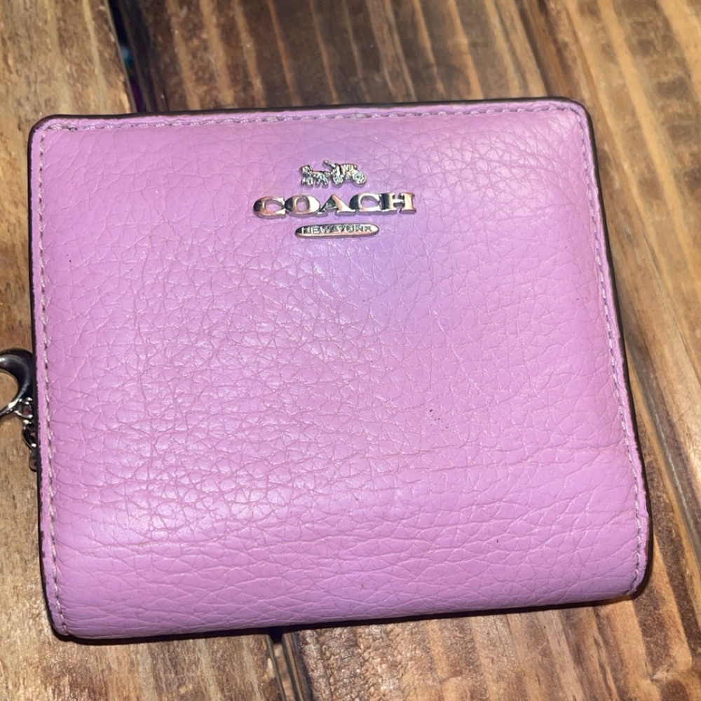 COACH Wallet Violet Orchid Pebbled Leather Snap Bifold C286 Gorgeous Color